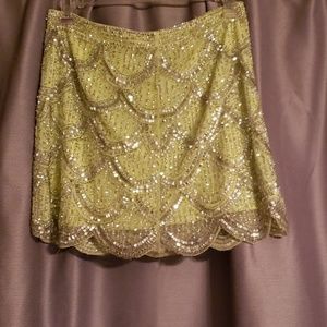 Arden B stretchy sequin skirt in a small